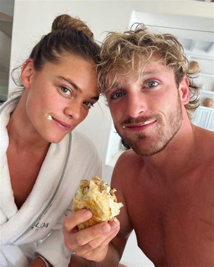 Who is Logan Paul engaged to?