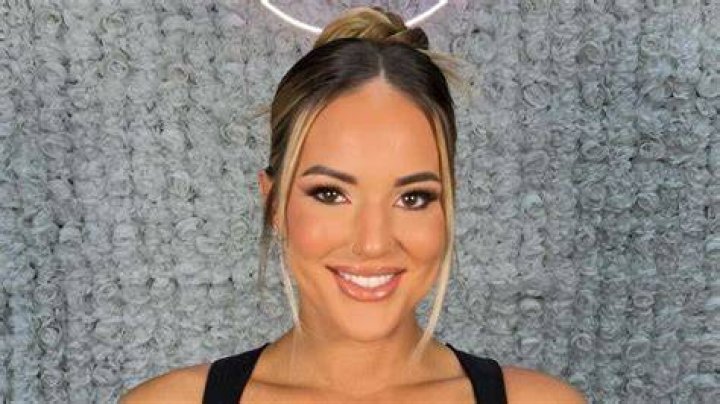 Who is Marissa DuBois on TikTok and why is she so famous?