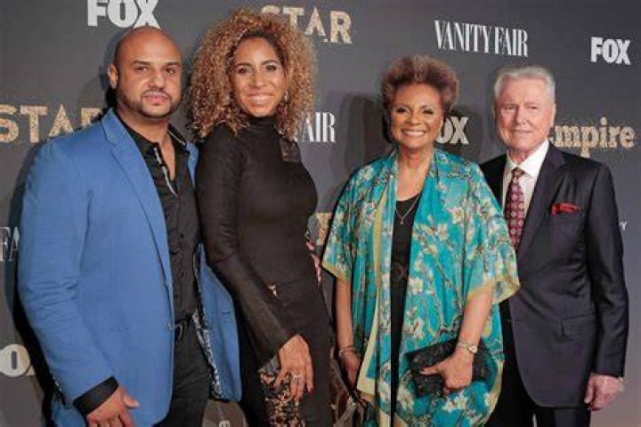 Who is Nichelle Nichols first husband Foster Johnson? Bio, age, dancer, divorce, children
