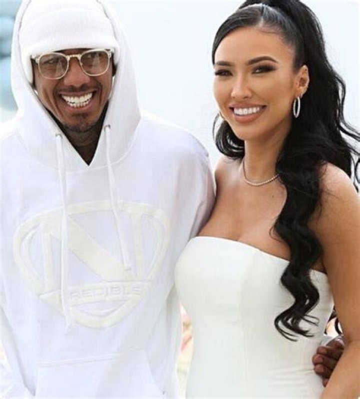 Who is Nick Cannon married to?
