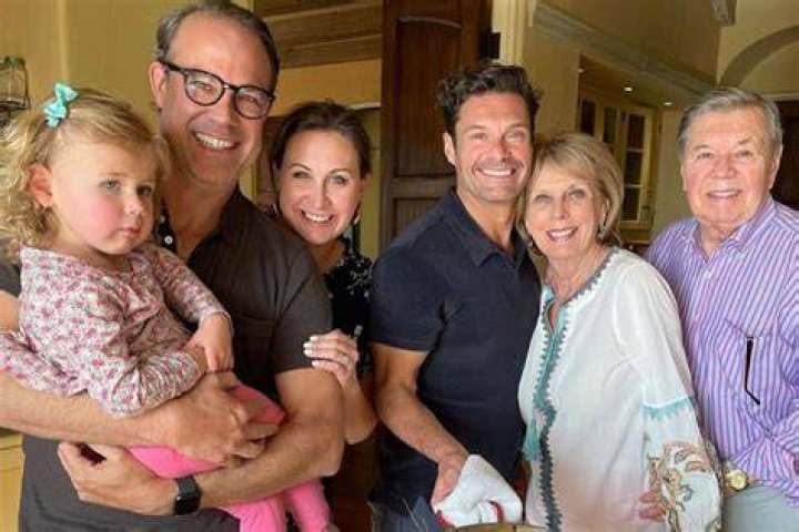 Who is Ryan Seacrest mom Constance Marie Zullinger? Bio, age, family