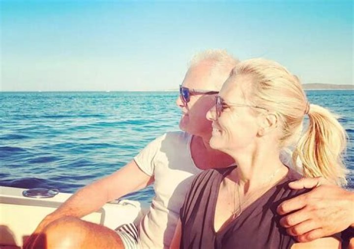 Who is Sarina Wiegman husband Marten Glotzbach? Wikipedia, age, profession, daughter, net worth