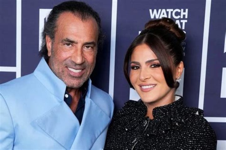 Who Is Stephanie Rules Husband? – Celebrity