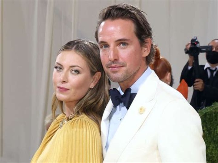 Who is the husband of Maria Sharapova?