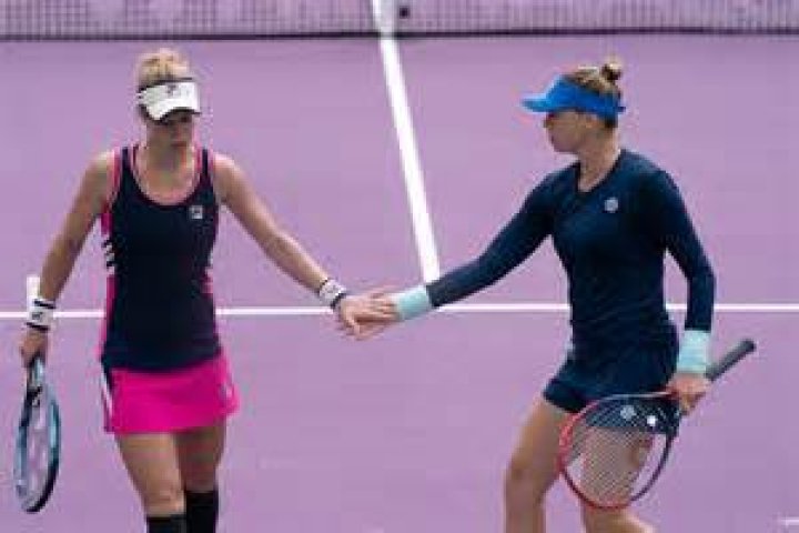 Who is Vera Zvonareva husband Alexander Kucher?