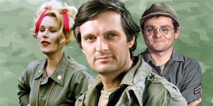 Who played Mulligan on MASH? – Celebrity