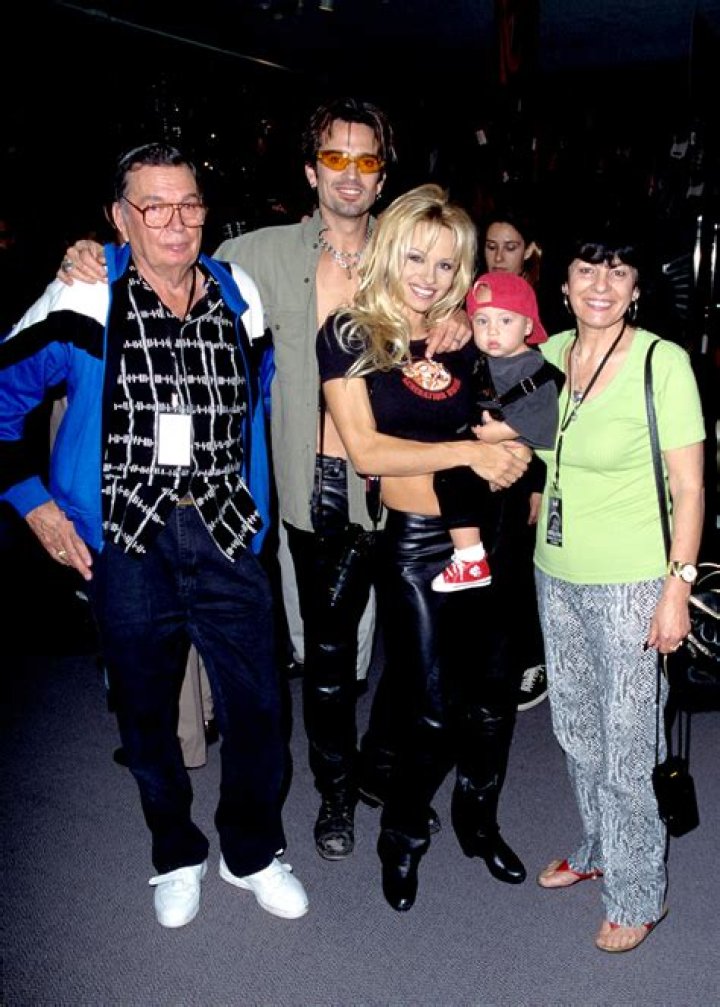 Who was Tommy Lee's mother Vassiliki Papadimitriou? Age, nationality, ethnicity, cause of death