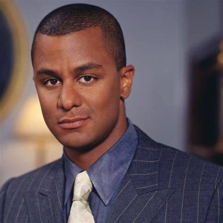 Yanic Truesdale - Bio, Facts, Family Life of Canadian-American Actor